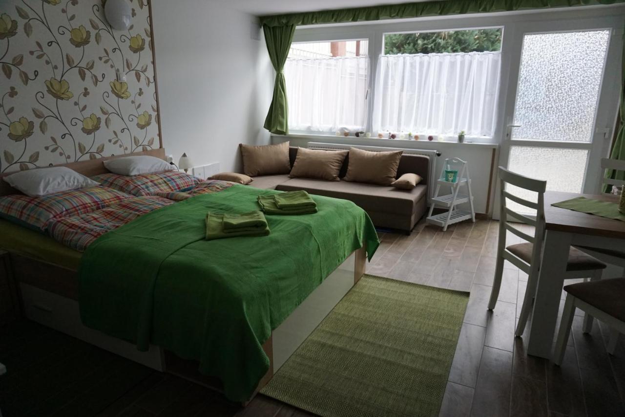 Berc Apartman Egerszalók Eksteriør billede