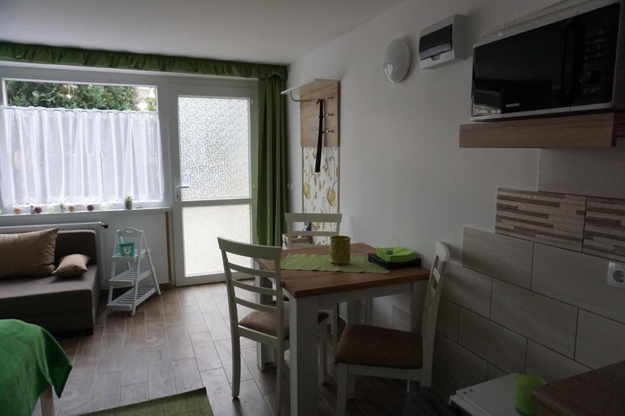 Berc Apartman Egerszalók Eksteriør billede