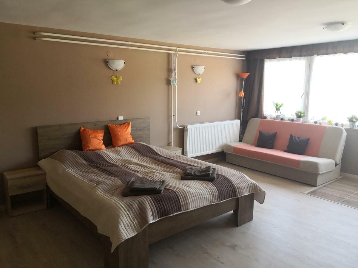 Berc Apartman Egerszalók Eksteriør billede
